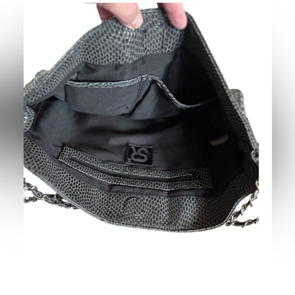 SONDRA ROBERTS 2 Gray Snakeskin Print Bag - Picture 5 of 9